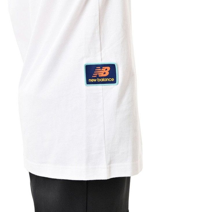 Tricou new balance shirt nb athletics day tripper raglan graphic tee mt21564-wt - imagine 3